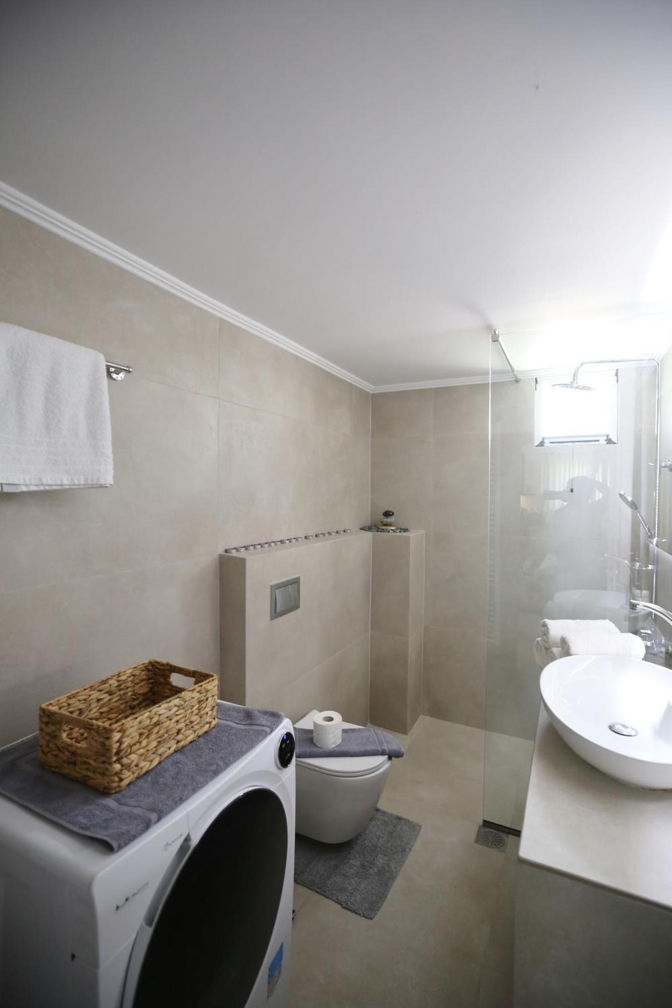 Lefkada Deluxe Apartment